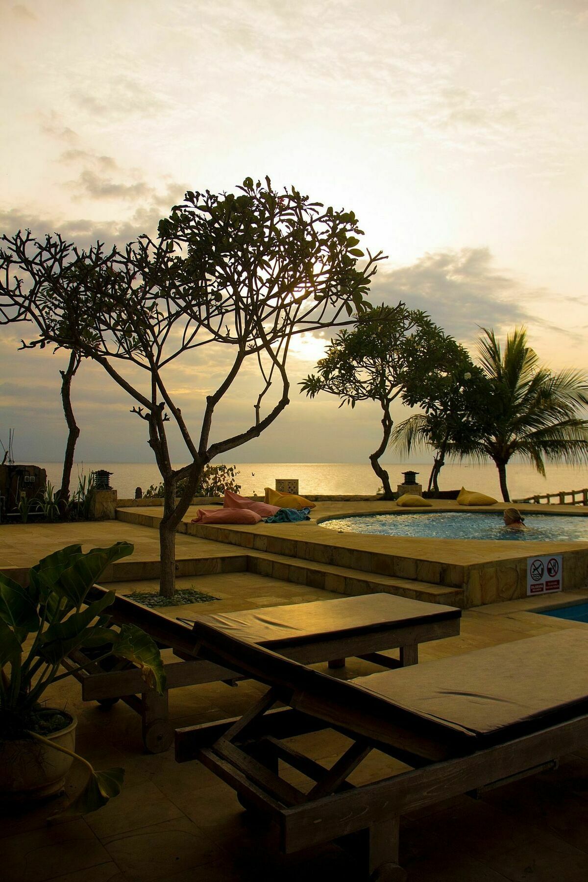 Lovina Beach Club & Resort Exterior foto